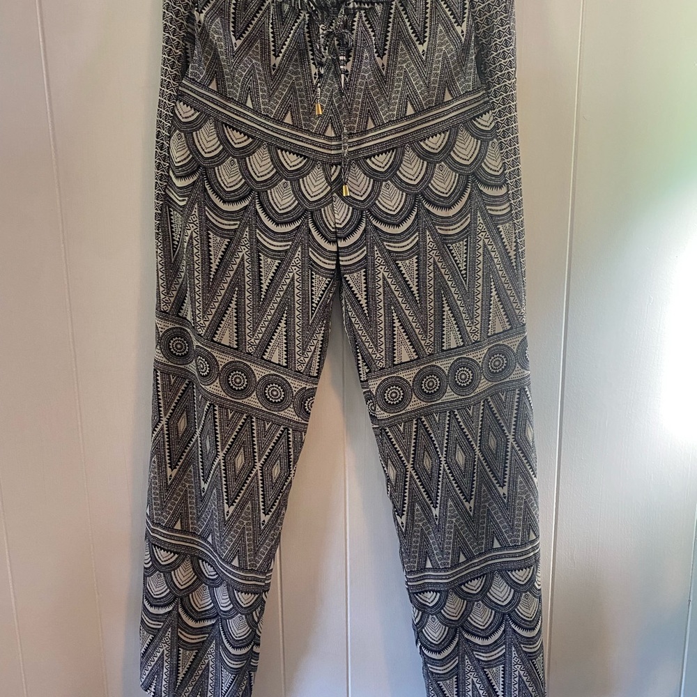 H&M Black and White Patterned Pants